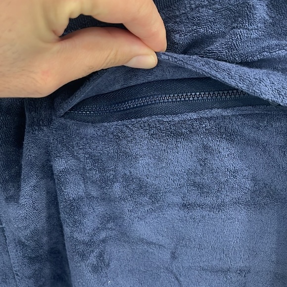 CHAMPION - shorts - size Large - Picture 8 of 9